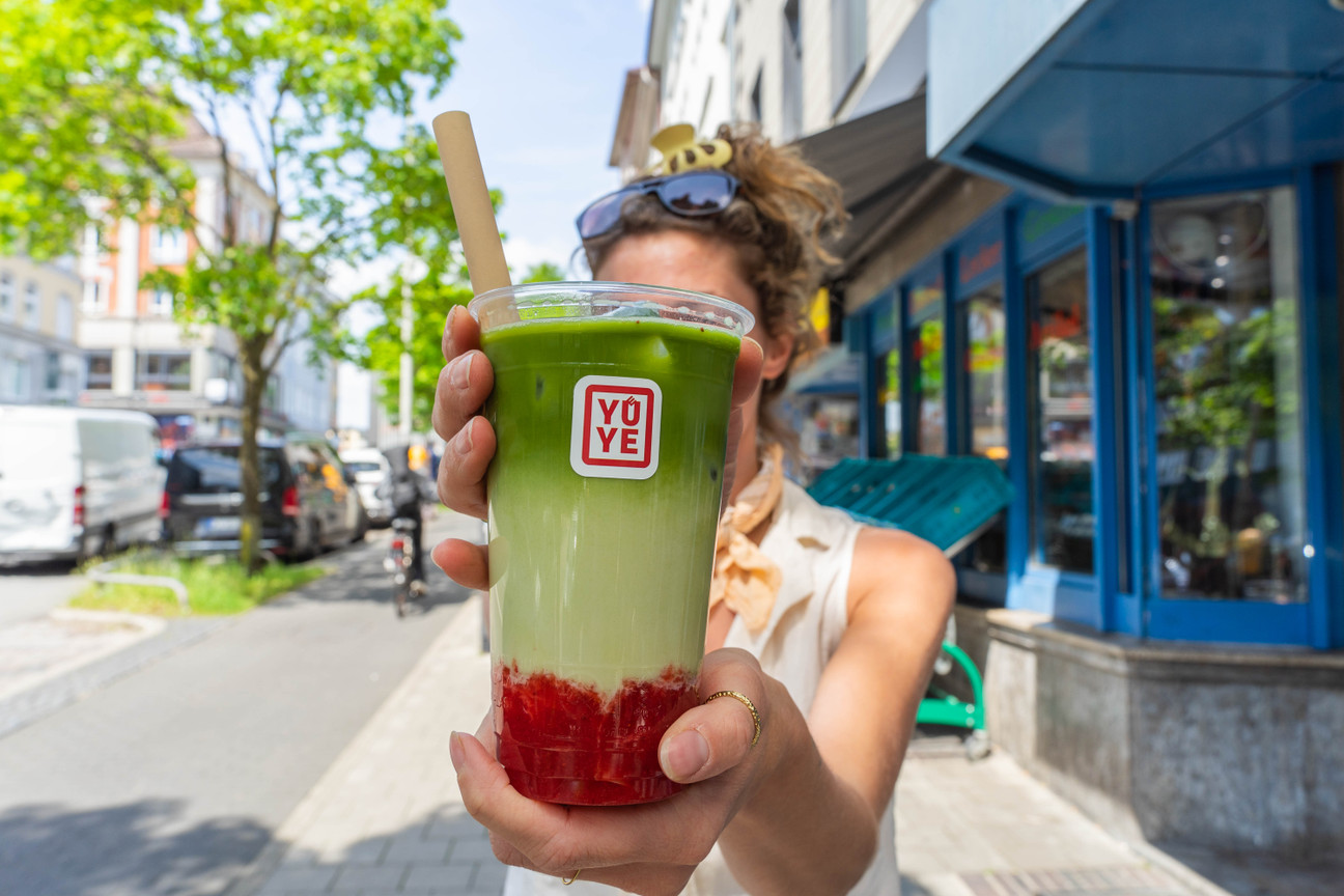 Strawberry Matcha Latte