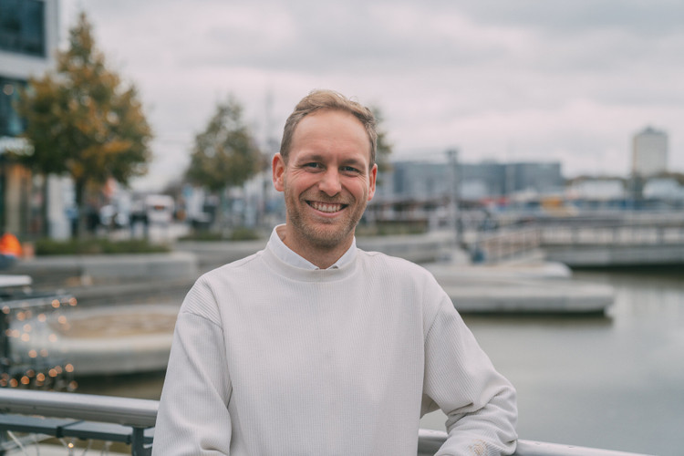  Jonas Godau, Innenstadtmanager<br><br>Sie haben Interesse, die Fläche mit Ihrem Projekt anzumieten? Dann melden Sie sich unter j.godau(at)kiel-marketing.de oder unter 0431 / 6791058