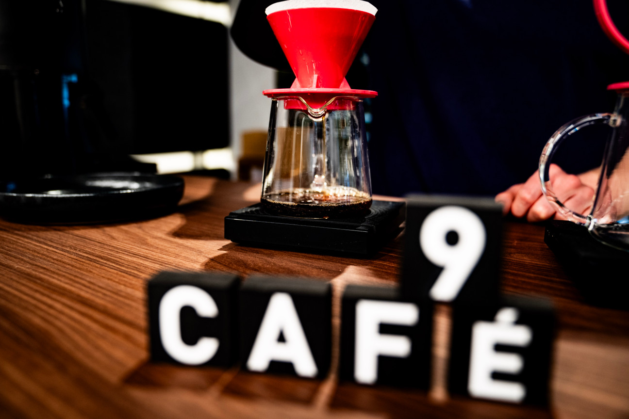Café 9
