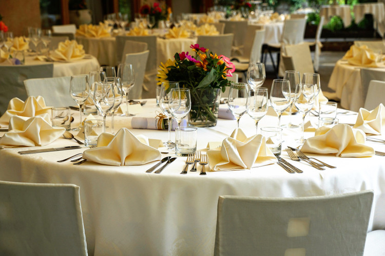  Catering:<br>Renowned catering companies are at your disposal to ensure that your wedding is also an unforgettable culinary experience.<br>More ...